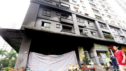 Vụ cháy tại tòa chung cư CT4 Xa La. Ảnh Bá Đô/VnExpress.