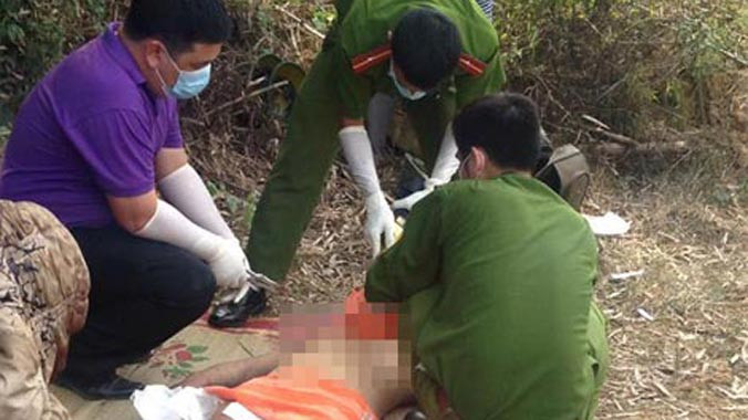 Cơ quan Công an khám nghiệm tử thi.