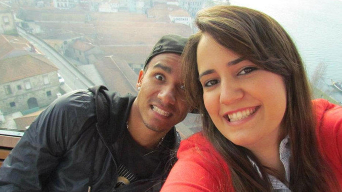 Danilo hạnh phúc bên bạn gái.