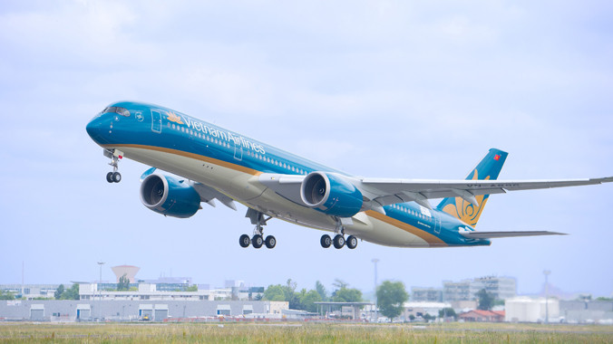 Việc đưa các tàu bay hiện đại nhất vào hoạt động là yếu tố quan trọng đưa thứ hạng của Vietnam Airlines lên cao. (Trong ảnh, tàu bay Boeing 787- 9 của Vietnam Airlines mới được đưa vào khai thác).