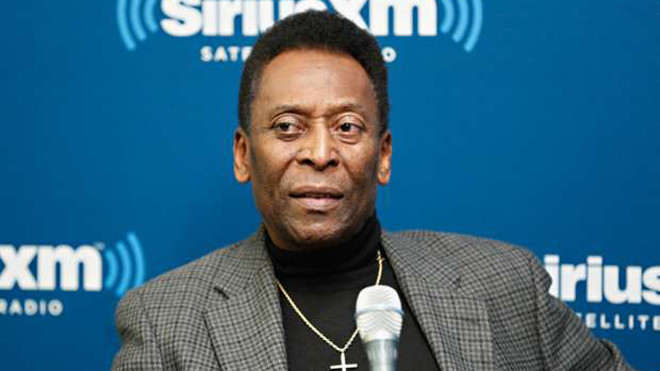 Pele khen Messi là có ý gì đây, ngoài mục đích tự khen mình? 