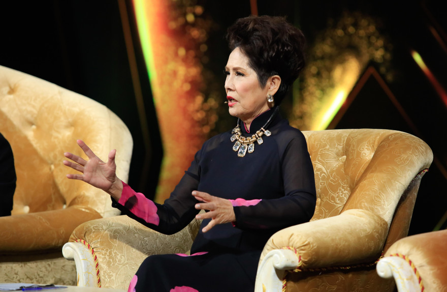 Từ chuyện của Sùng A Chai, danh ca Phương Dung muốn hỗ trợ các bé người Mông ở Thanh Hóa