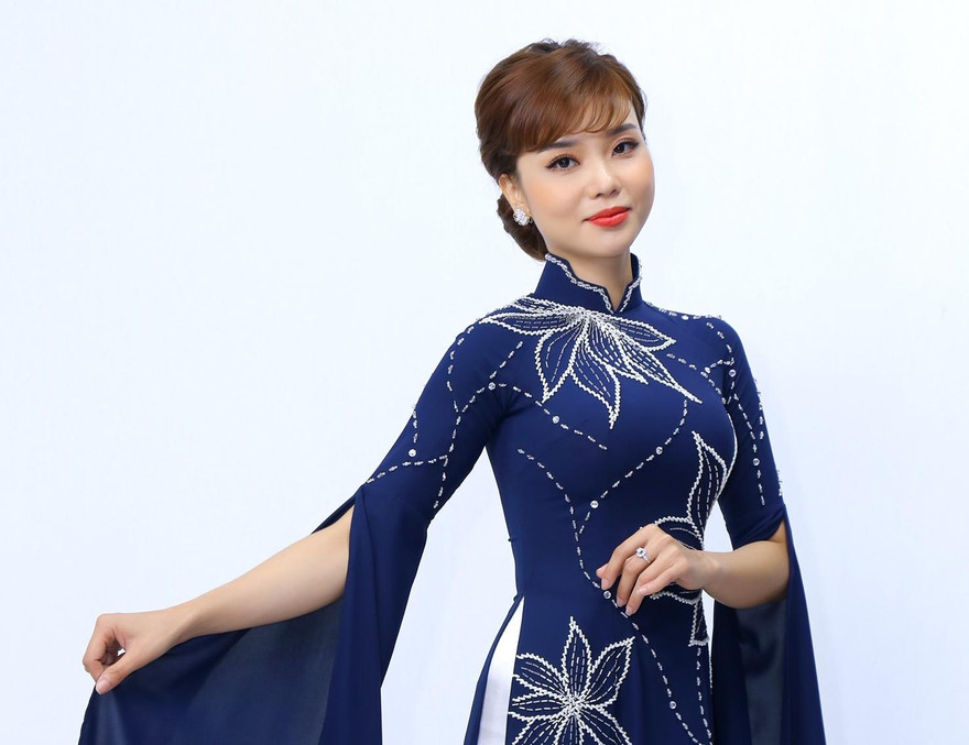 Cô ca sĩ được ví như 'Hoa xương rồng hát tình ca' 