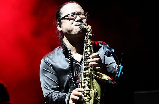 Nghệ sỹ Trần Mạnh Tuấn được bác sỹ cho về thăm nhà