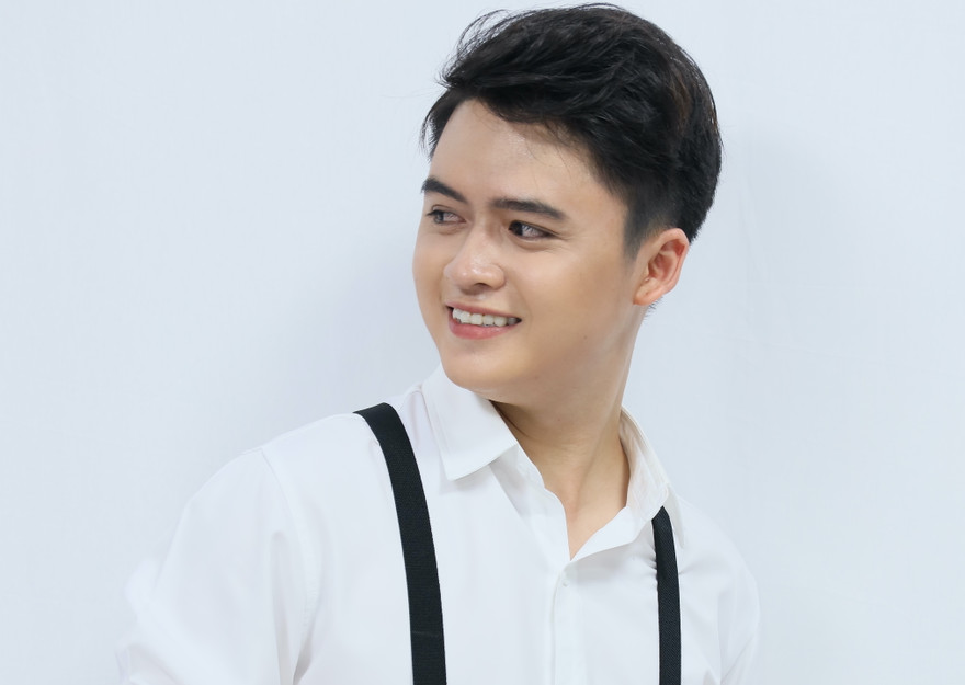 Hoài Linh đổi nghệ danh cho hotboy 4 lần đoạt giải quán quân