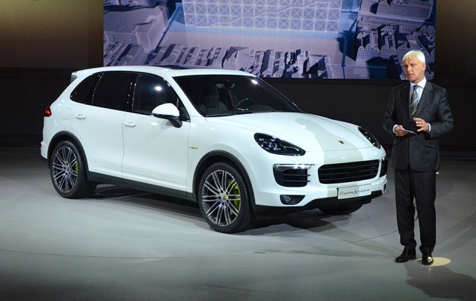 Porsche Cayenne S E-hybrid 'lộ nguyên hình'
