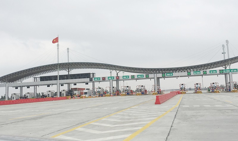 Tuy phương án tài chính khả thi nhưng các Bộ KH-ĐT đánh giá, phương án này vẫn có nguy cơ bị phá vỡ nếu khoảng GPMB không được giải ngân. Ảnh: T.Đảng