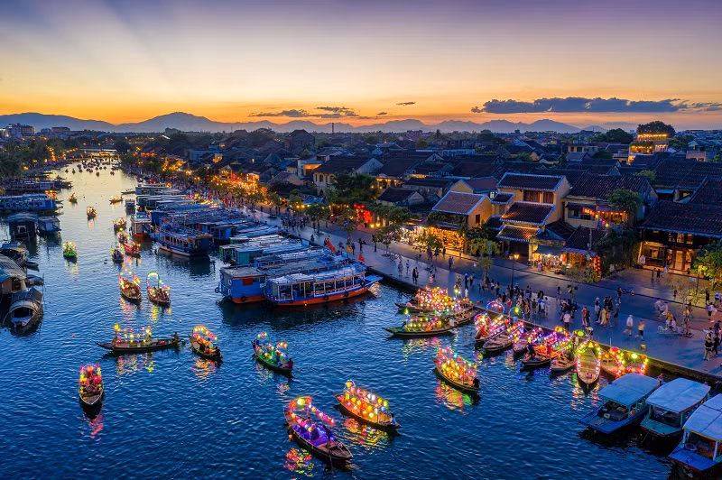 "Thuyền hoa" đạt giải Nhất cuộc thi Ảnh nghệ thuật Du lịch toàn quốc lần thứ 9