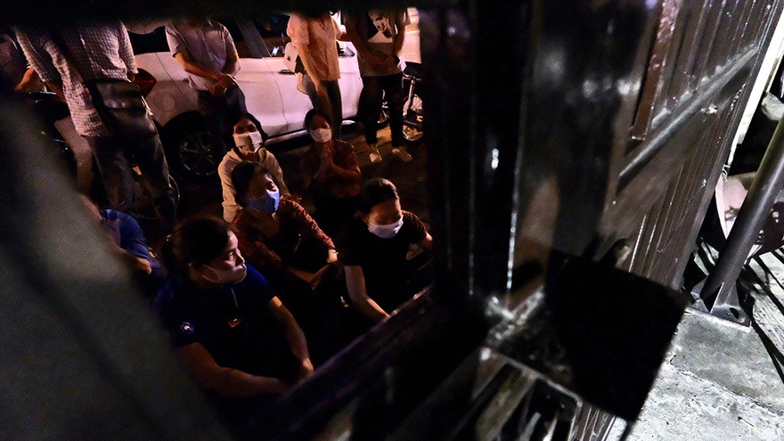 Chùa Phúc Khánh đóng cổng chùa để tổ chức Đại lễ Vu lan. Ảnh: HOÀNG MẠNH THẮNG