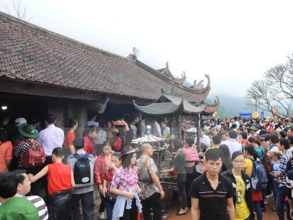 Một người đàn ông tự thiêu tại Thiền viện Trúc lâm Yên Tử