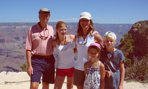 Gia đình Bill Gates trong một chuyến đi. Ảnh:Melinda Gates