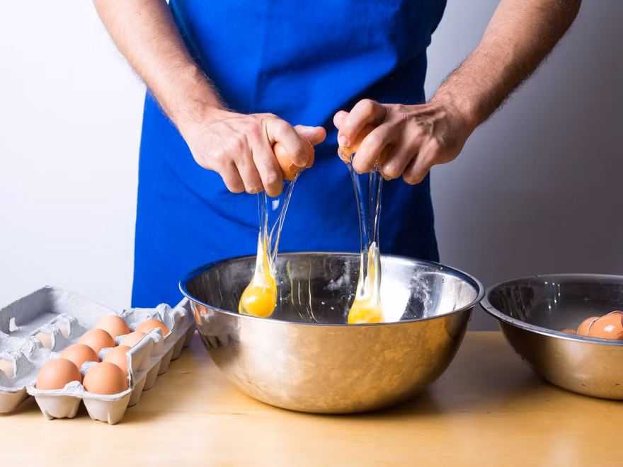 Ăn 2 quả trứng mỗi ngày tốt hay xấu?