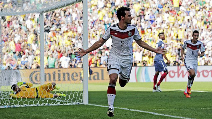 Hummels ghi bàn thắng duy nhất của trận đấu