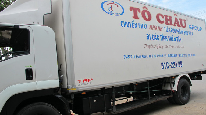 Chiếc xe bị tạm giữ. Ảnh: Văn Vĩnh.