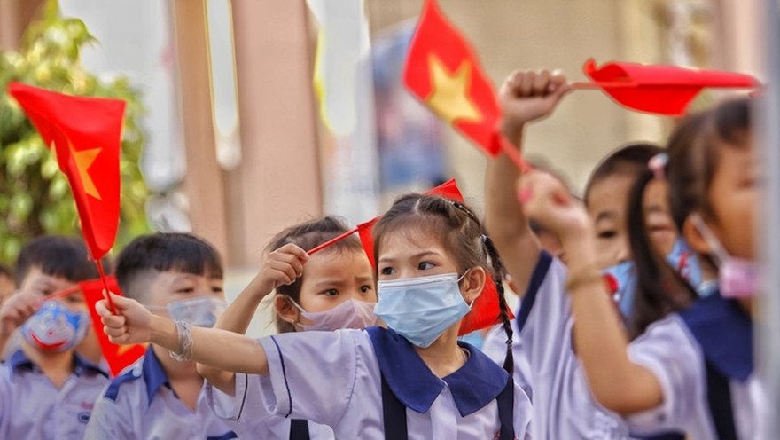 Trường học ở Hà Nội được phép thu những khoản nào đầu năm học?