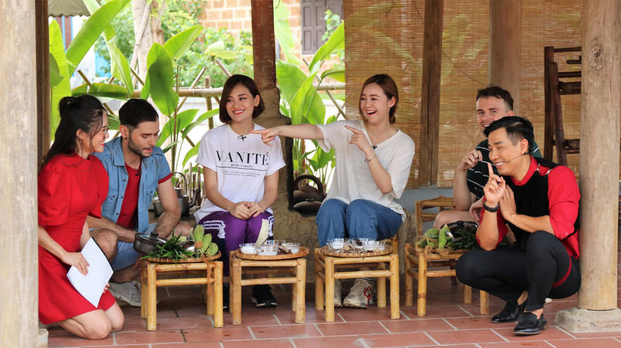 Tập 1 mùa 2 Gặp gỡ Đông Tây lên sóng VTV3 từ 3/8