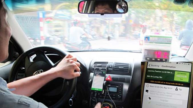 Thí sinh đi thi được sử dụng taxi giảm giá
