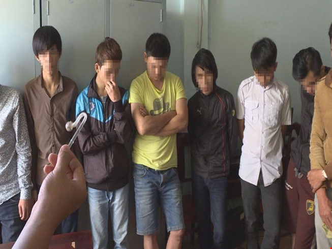 Các nghi can tại cơ quan điều tra