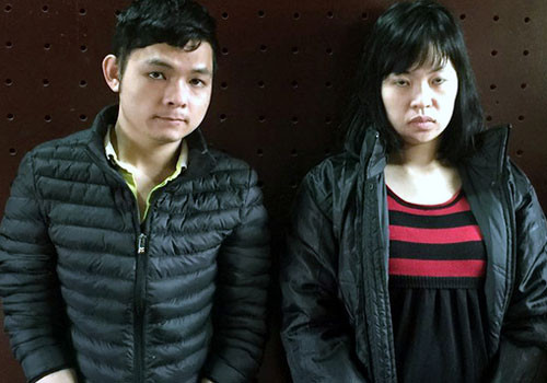 Chung và Kim Anh tại cơ quan công an