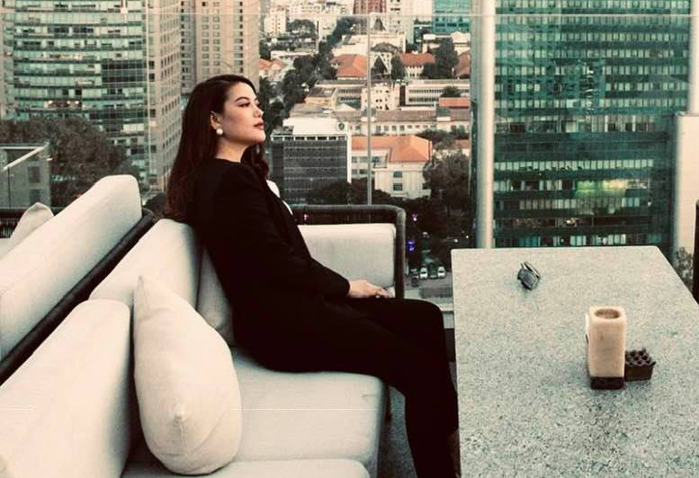 Trương Ngọc Ánh cập nhật hình ảnh và dòng trạng thái mới nhất trên trang cá nhân giữa tin đồn chuẩn bị kết hôn.