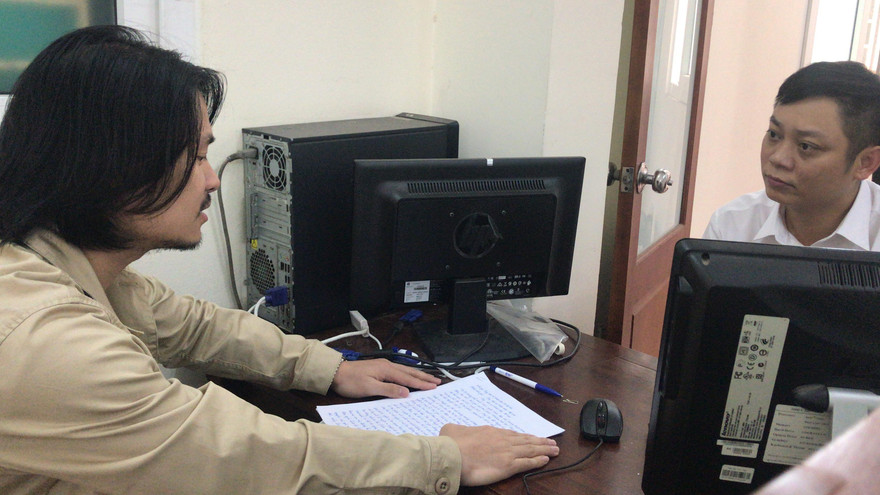 Tức tốc bay ra Hà Nội, đạo diễn Hoàng Nhật Nam chính tay viết tâm thư gửi tòa 