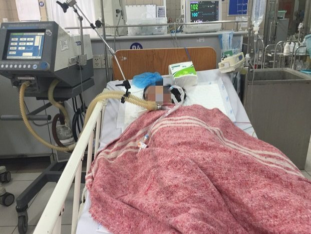 Cô gái hôn mê vì ngộ độc thuốc diệt chuột