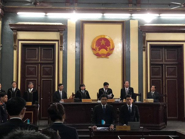 Đã có bị cáo đầu tiên kêu oan trước HĐXX. Ảnh: Tân Châu