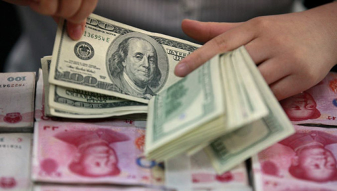 Kể từ mùa hè năm 2014 đến nay, dự trữ ngoại tệ của nước này đã giảm gần 1/5.