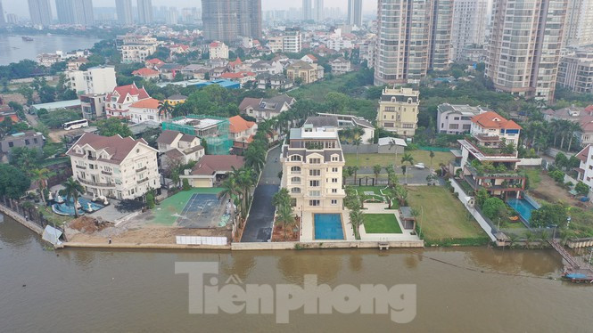 TPHCM 'điểm mặt' trên 100 dự án có dấu hiệu lấn sông Sài Gòn