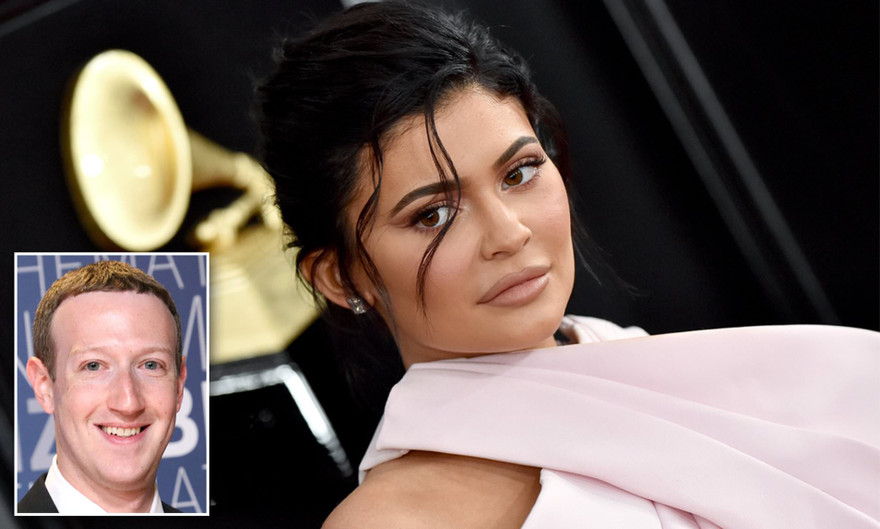 Vượt 'ông chủ Facebook', em gái Kim Kardashian là tỉ phú tự thân trẻ nhất