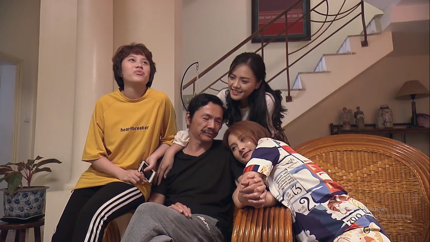 Ông Sơn dặn con gái trước khi lấy chồng