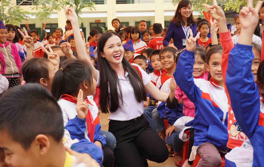 Người đẹp và nghìn chiếc áo ấm