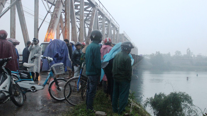 Công tác tìm kiếm nạn nhân vẫn đang được triển khai.