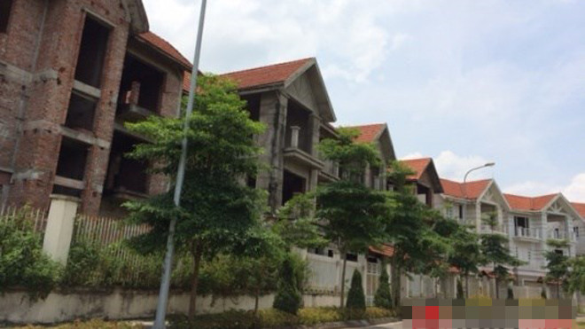 Trong khi chung cư có thanh khoản tốt thì biệt thự, liền kề vẫn phải trì hoãn mở bán chờ thị trường tốt hơn. Ảnh: Minh Thư/ Infonet