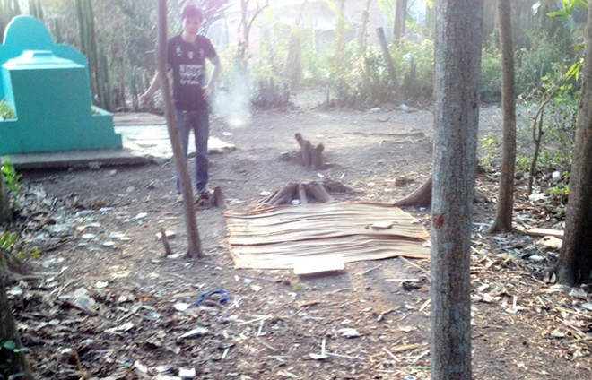 Sòng bầu cua gần nơi anh Tuấn bị sát hại. Ảnh: Việt Tường