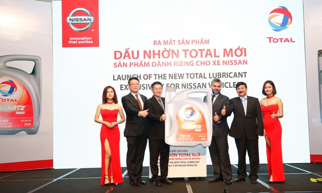 Ra mắt dầu nhớt Total riêng cho xe Nissan