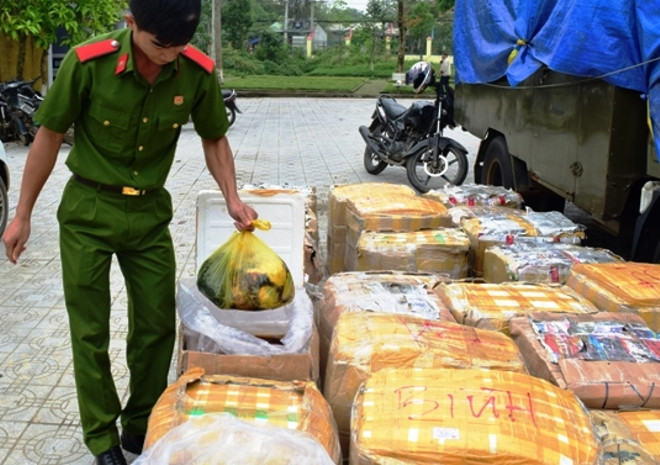 Hơn 1,6 tấn nội tạng không rõ nguồn gốc, xuất xứ bị tạm giữ để tiêu hủy theo quy định.