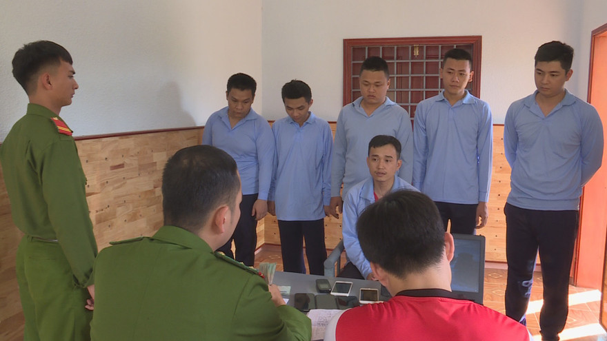 Nhóm đối tượng tại cơ quan điều tra