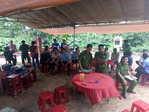 Công an tỉnh Đắk Lắk đang điều tra để xác định nguyên nhân khiến bà Phúc tử vong với nhiều vết thương trên cơ thể.