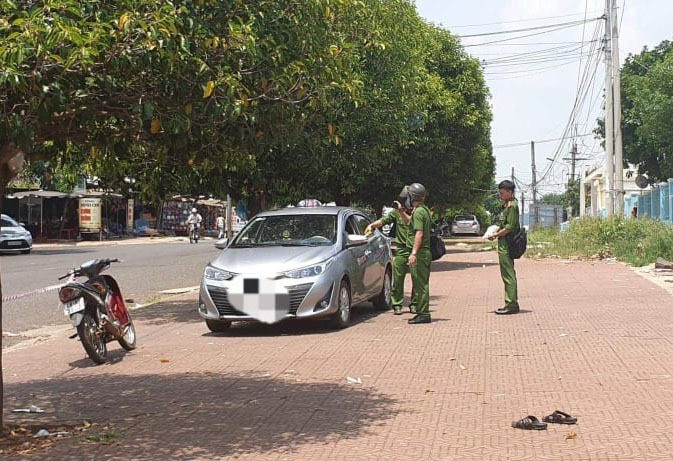 Hiện trường vụ tài xế dùng dao đoạt mạng đồng nghiệp