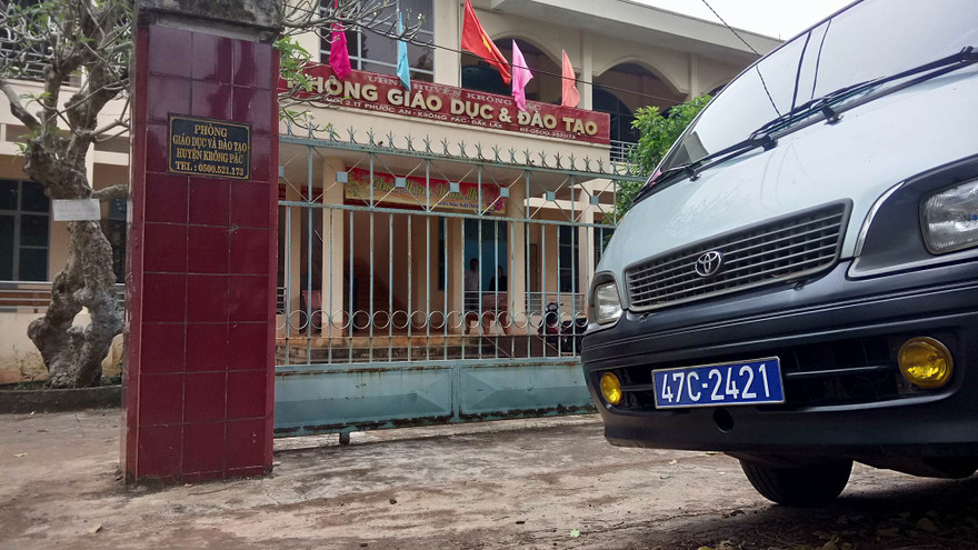 Cơ quan trực thuộc Bộ GD&ĐT đang làm việc với Phòng GĐ&ĐT huyện Krông Pắk