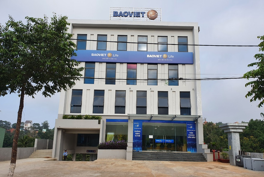 Theo Kết luận Thanh tra tỉnh Đắk Nông, hồ sơ cấp phép công trình trụ sở làm việc của Công ty Cổ phần Đầu tư xây dựng Bảo Việt tại Đắk Nông sai phạm