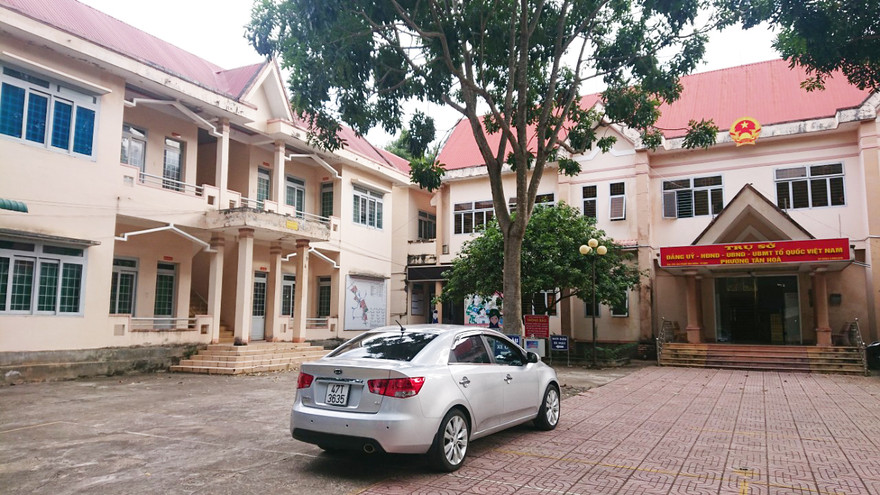 Nơi công tác của ông Đà