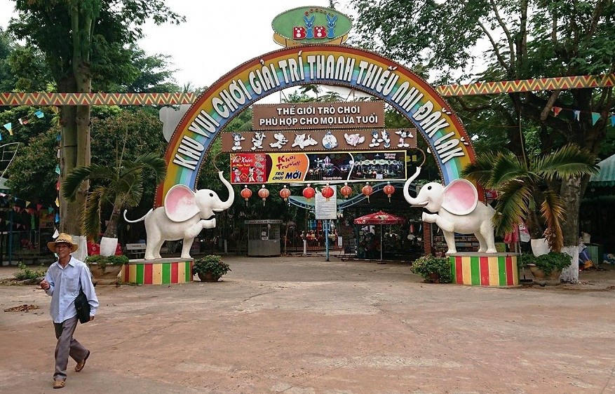 Khu vui chơi Bibi nơi xảy ra vụ tai nạn khiến 2 cháu nhỏ bị thương