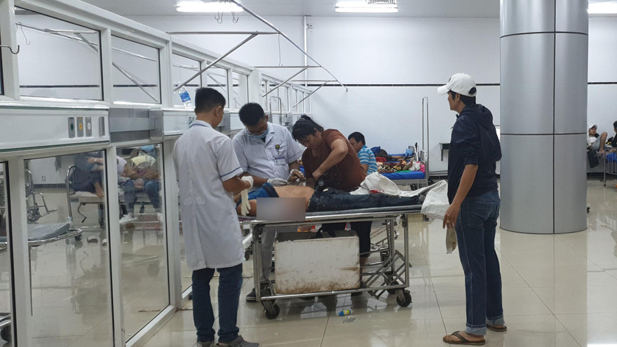 Anh Nguyễn Tấn Tài bị đứt lìa cánh tay