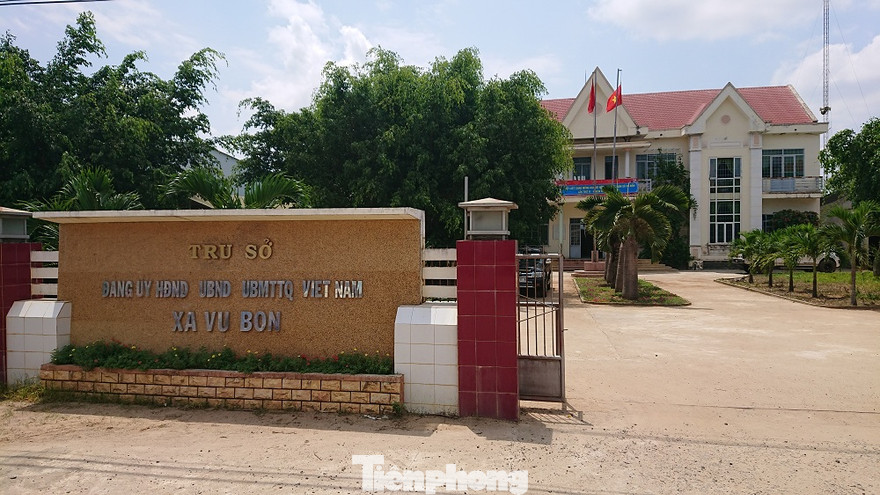 Nơi công tác của ông Thuận