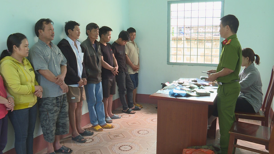 Nhóm đối tượng tại cơ quan điều tra