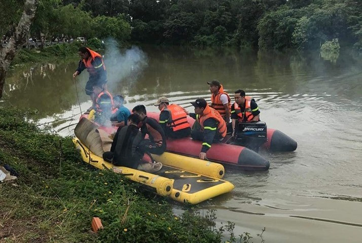 Cơ quan chức năng tìm thấy thi thể 2 em học sinh