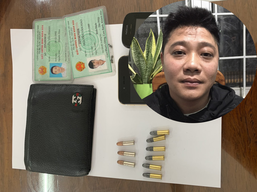 Cường và tang vật khi bị bắt giữ