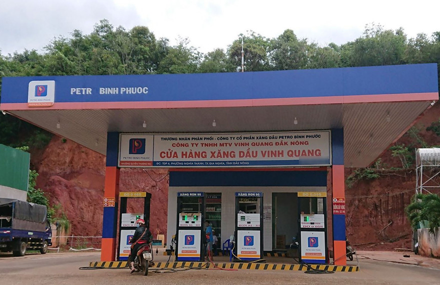 Cây xăng Vinh Quang một trong sau cây xăng được Sở Xây dựng Đắk Nông cấp phép xây dựng trên đất nông nghiệp